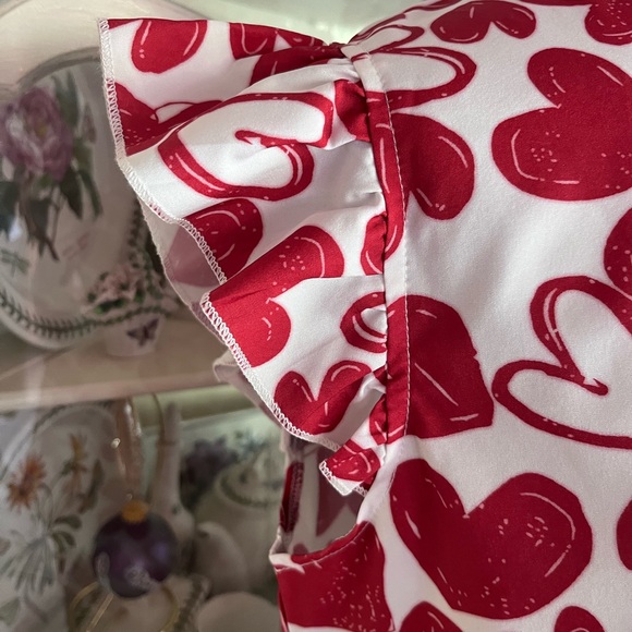 Red Heart Top Size Large - Picture 4 of 10